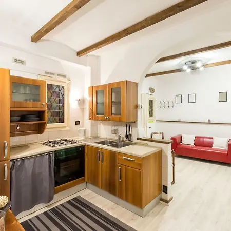 Apartment Casagiulia Roman Style