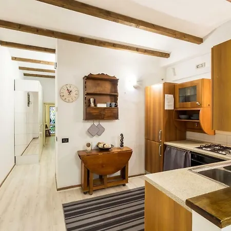Casagiulia Roman Style Apartment