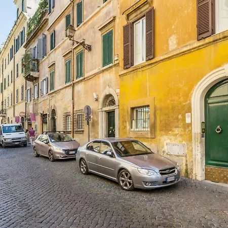Apartment Casagiulia Roman Style *